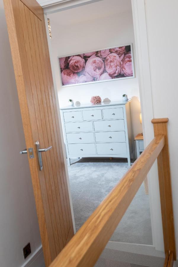 Lola'S Loft With Lake Views - Central Bowness - Pet Friendly Εξωτερικό φωτογραφία